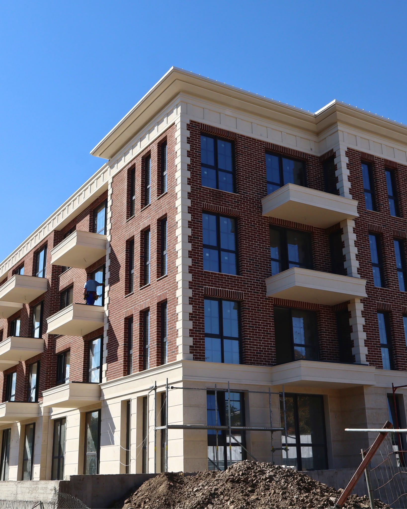 Сграда от комплекса Nakama Park Residence в кв. Малинова долина